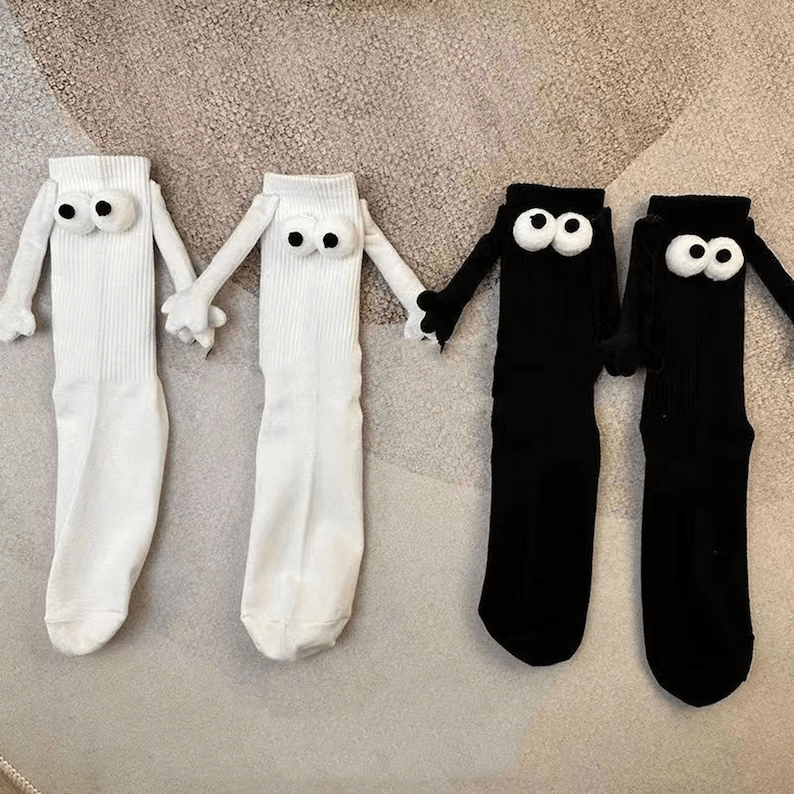 Holding Hands Socks Magnetic Hand Socks Funny Big Eye Socks for Couples Friends