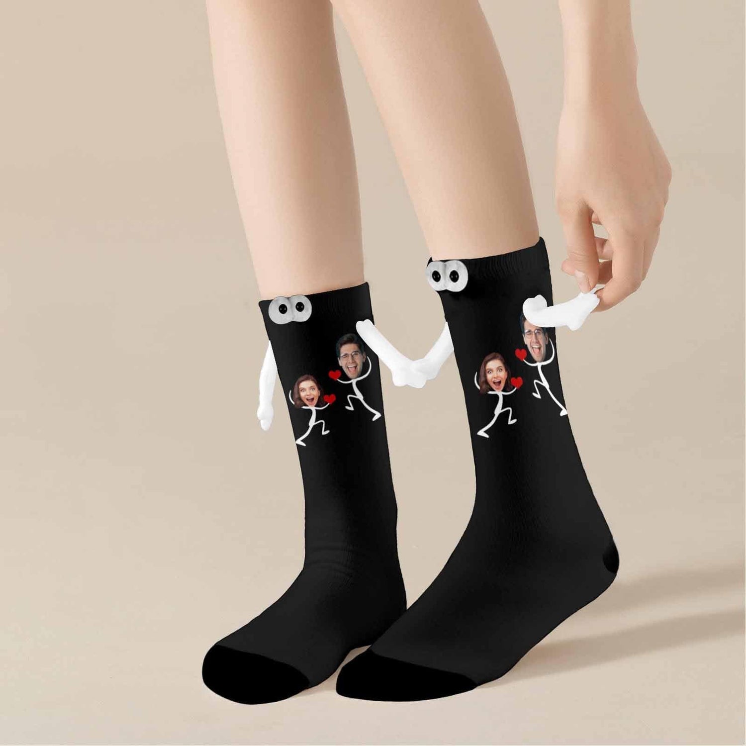 Custom Couple Face Magnetic Holding Hands Socks Suction Funny Big Eye Socks Valentine&