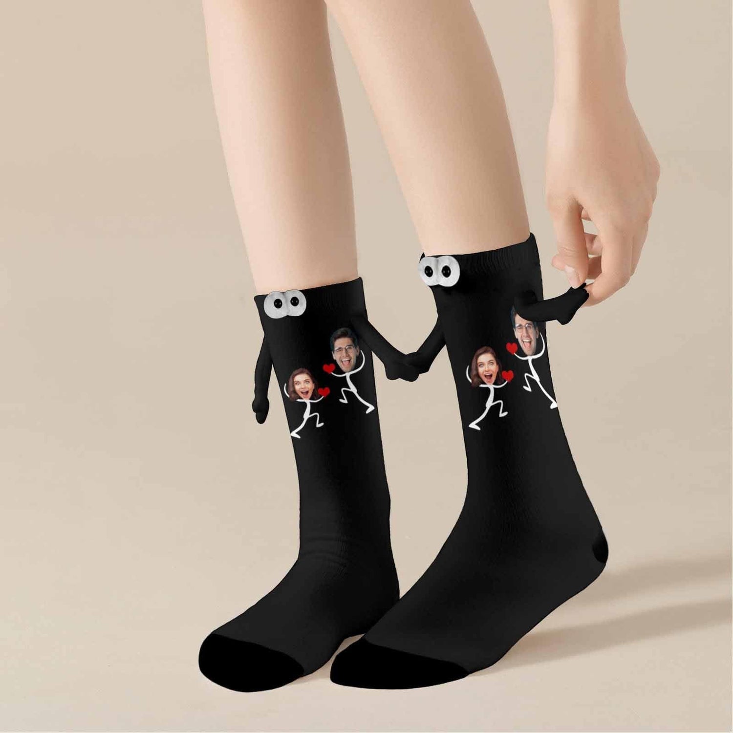 Custom Couple Face Magnetic Holding Hands Socks Suction Funny Big Eye Socks Valentine&