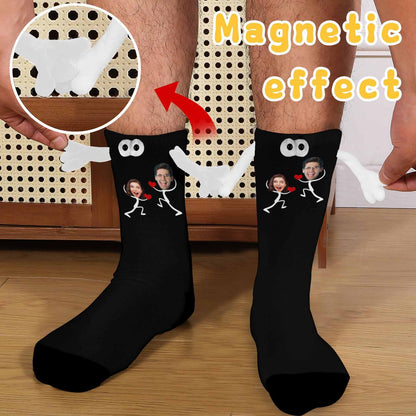 Custom Couple Face Magnetic Holding Hands Socks Suction Funny Big Eye Socks Valentine&