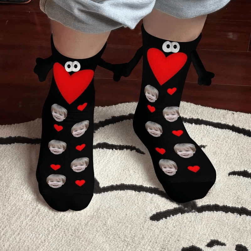 Custom Face Love Heart Black&amp;White Magnetic Holding Hands Socks Suction Funny Big Eye Socks