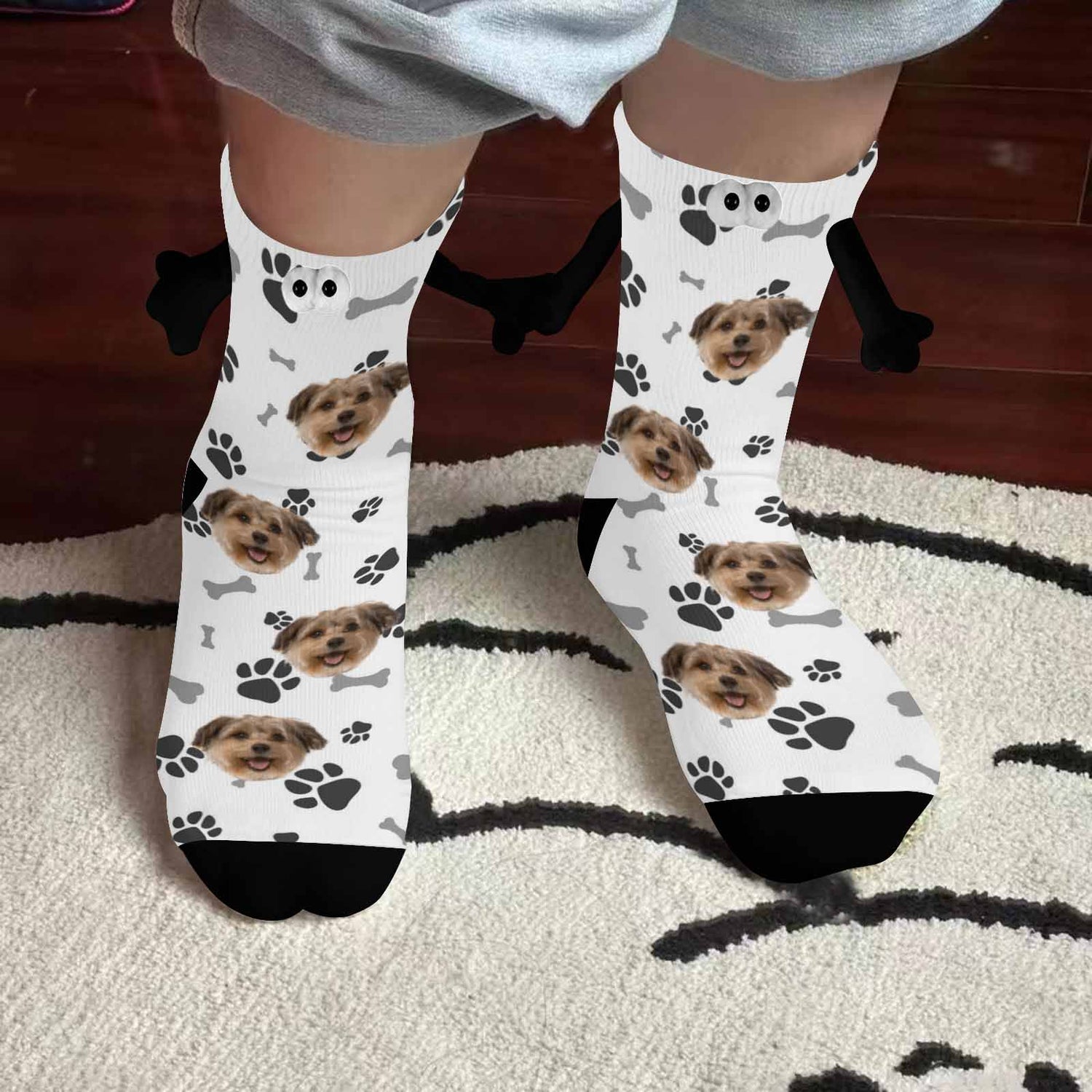 Custom Pet Face Magnetic Holding Hands Socks Suction Funny Big Eye Socks